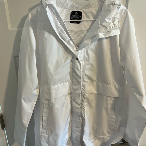 Mondetta White Utility Jacket with Hood - Picture 2 of 6